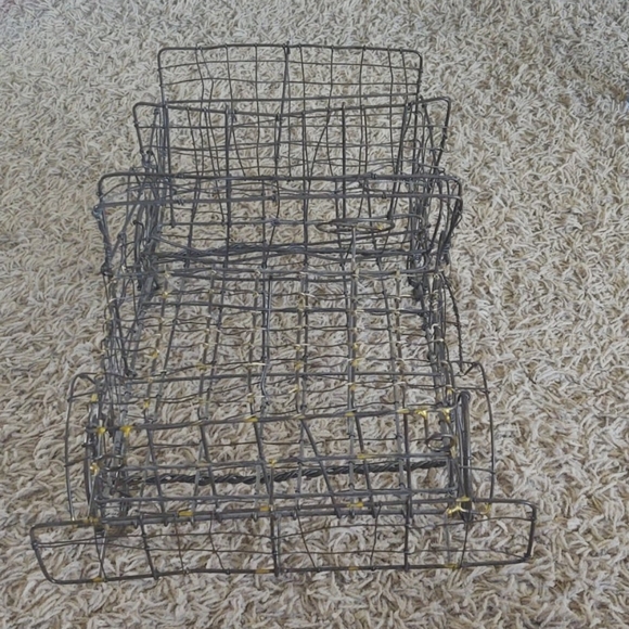 Rustic Wire Car Decor - Picture 3 of 4